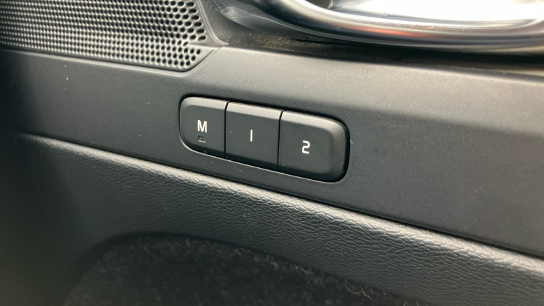 Volvo Xc40 2.0 D4 [190] Inscription 5dr AWD Geartronic Diesel Estate